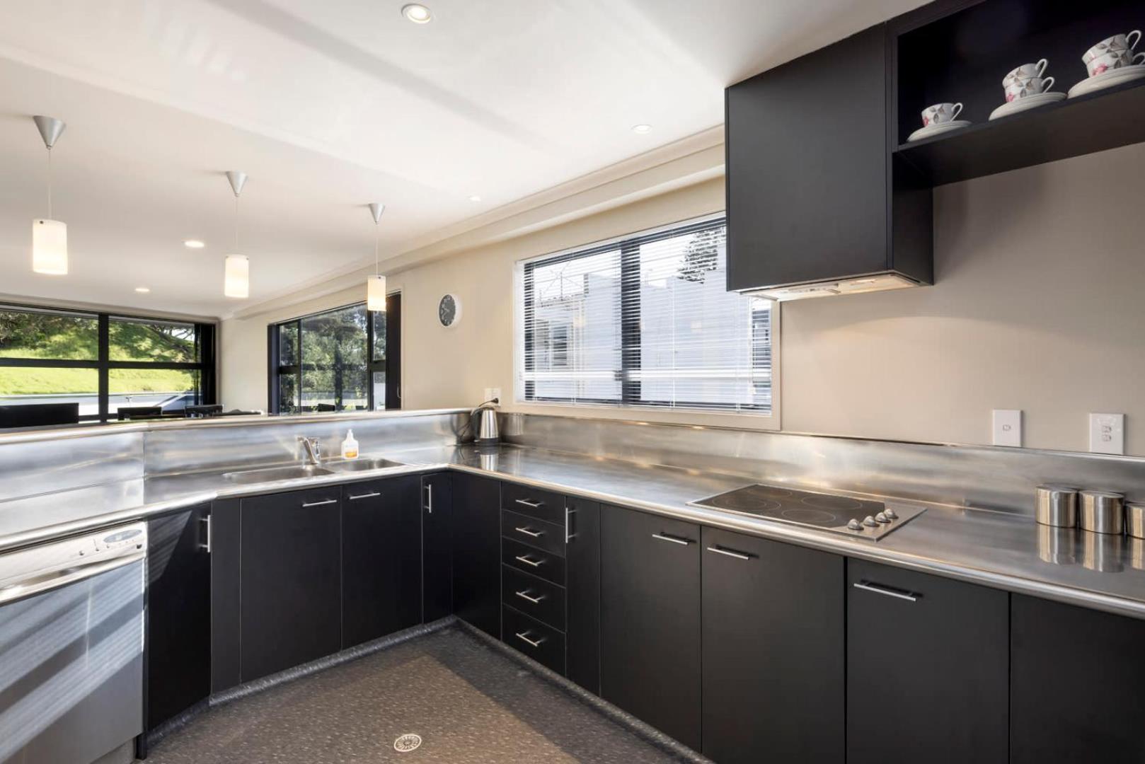 Pacific Escape - Downtown, Beach & Sea Views Mount Maunganui Exterior photo